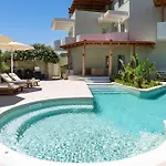 Excelencia New With Artistic Pool & Sea View Villa *