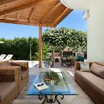 Excelencia New With Artistic Pool & Sea View Asgourou