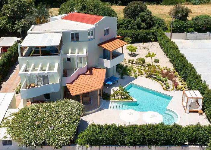 Excelencia New With Artistic Pool & Sea View 빌라