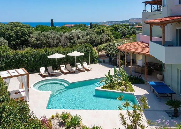 Excelencia New With Artistic Pool & Sea View *